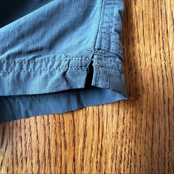 ⭐️ Columbia Omni-Shade Sun Protection Gray Skirt Size 4 - Picture 10 of 15